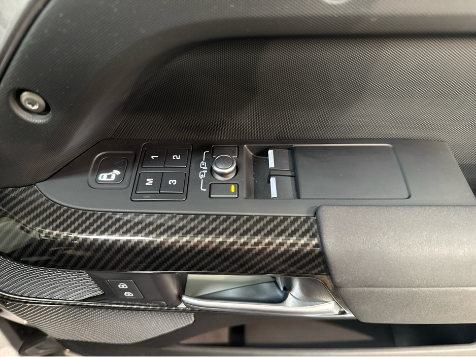 2021 Land Rover Defender 3L Diesel For Sale Images