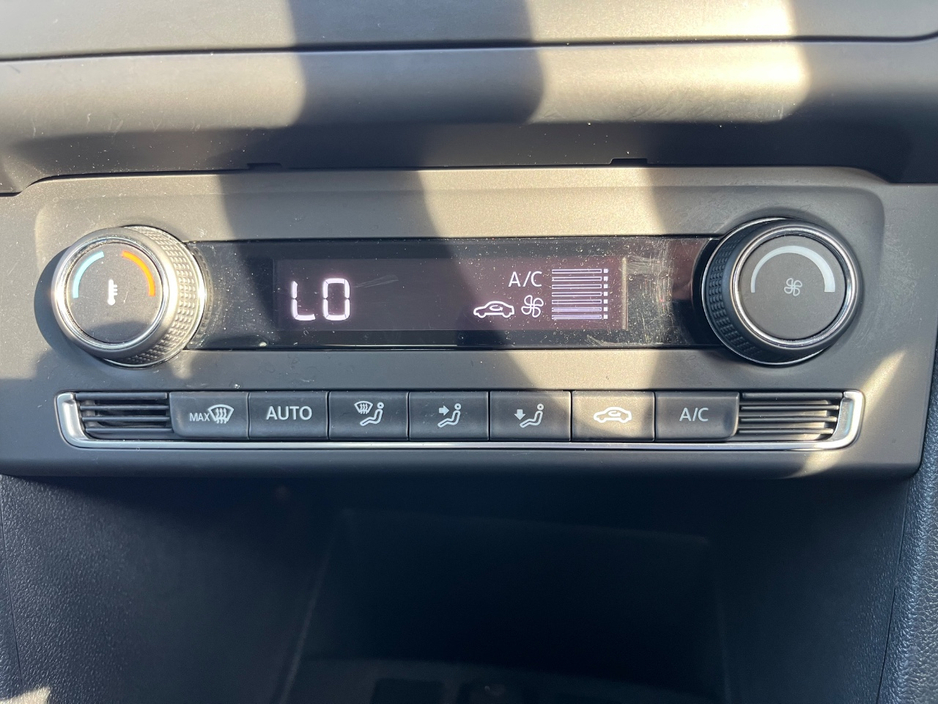 2016 Volkswagen Polo 1.2L Petrol For Sale Images