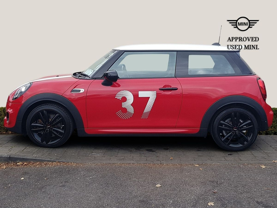 2022 MINI Hatch 2L Petrol For Sale Images