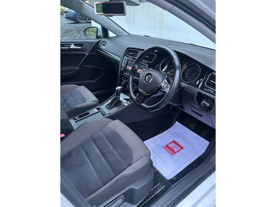 2017 Volkswagen Golf 1.4L Petrol For Sale Images