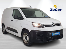 Citroen Berlingo -TOUCH MWB 50kWh 136 hp