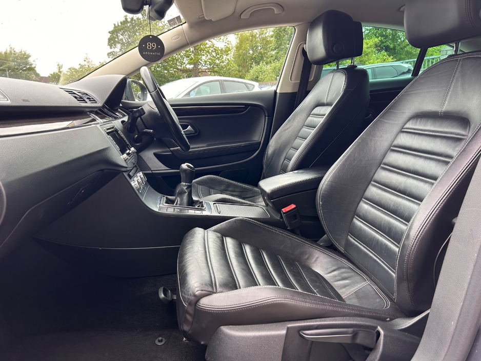 2013 Volkswagen CC 2L Diesel For Sale Images