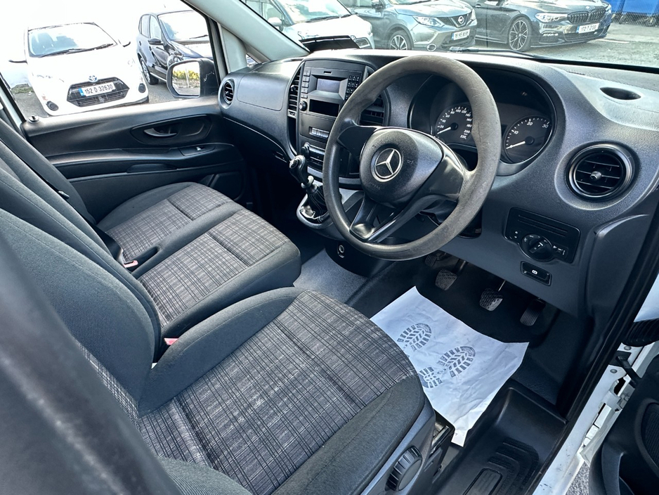 2015 Mercedes-Benz Vito 1.6L Diesel For Sale Images
