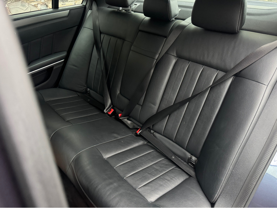 2014 Mercedes-Benz E Class 2.1L Diesel For Sale Images