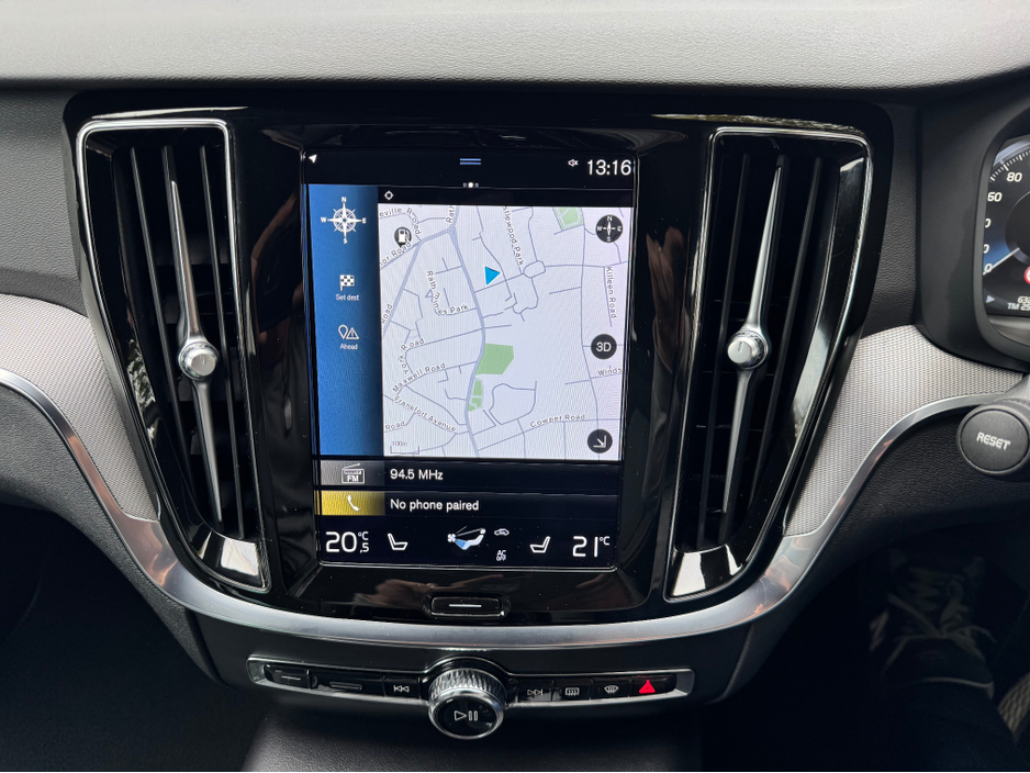 2021 Volvo V60 2L Petrol Plug-in Hybrid For Sale Images