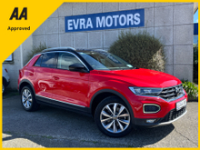 Volkswagen T-Roc STYLE AUTOMATIC 2.0 DIESEL //LOW MILES//ADAPTIVE CRUISE CONTROL//REVERSE CAMERA//KEYLESS ENTRY//