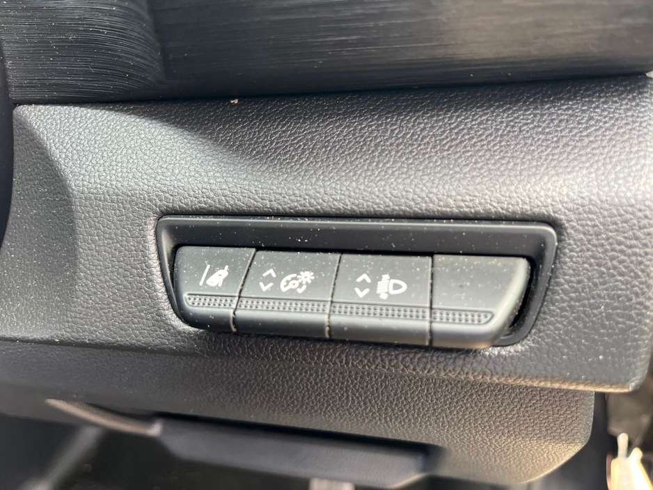 2024 Renault Trafic 2L Diesel For Sale Images