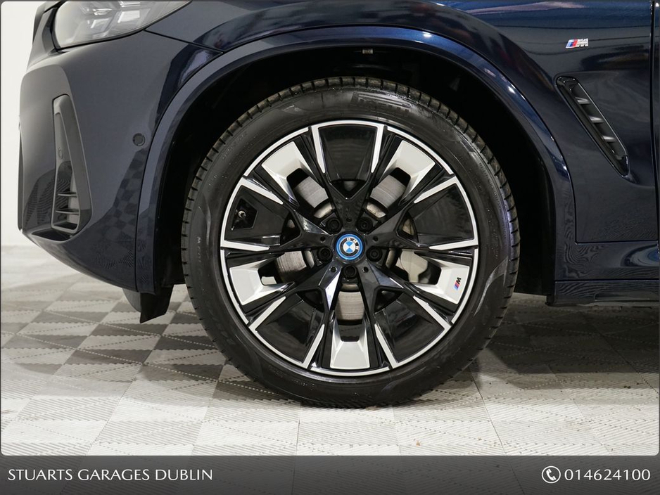 BMW iX3 *MASSIVE SPEC*SUNROOF, PRO PACK, TECH PACK, COMFORT PACK, RETRACTABLE TOW HITCH. ORIGINAL IRISH CAR — thumbnail 9