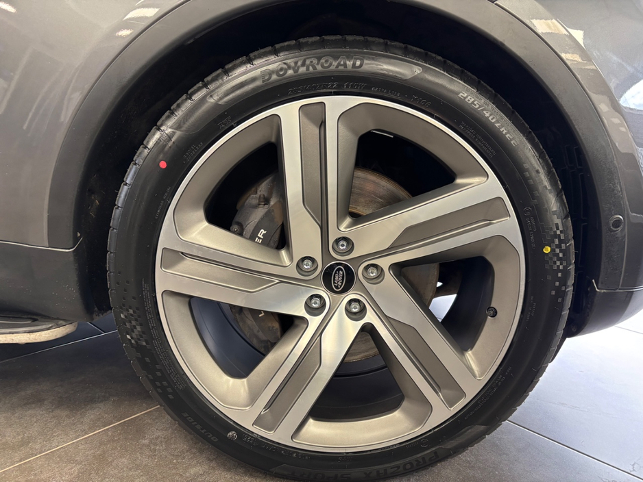 2019 Land Rover Discovery 3L Diesel For Sale Images