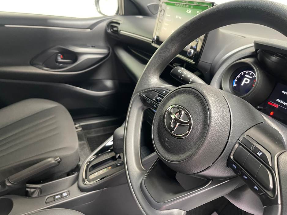 2020 Toyota Yaris 1L Petrol For Sale Images