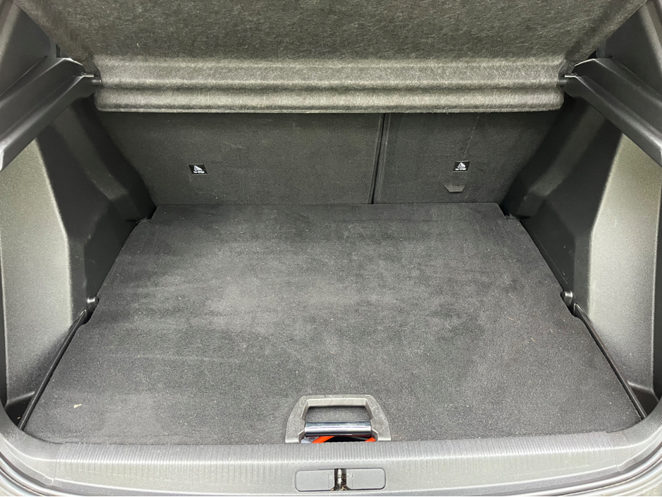 2021 Peugeot 2008 0L Electric For Sale Images