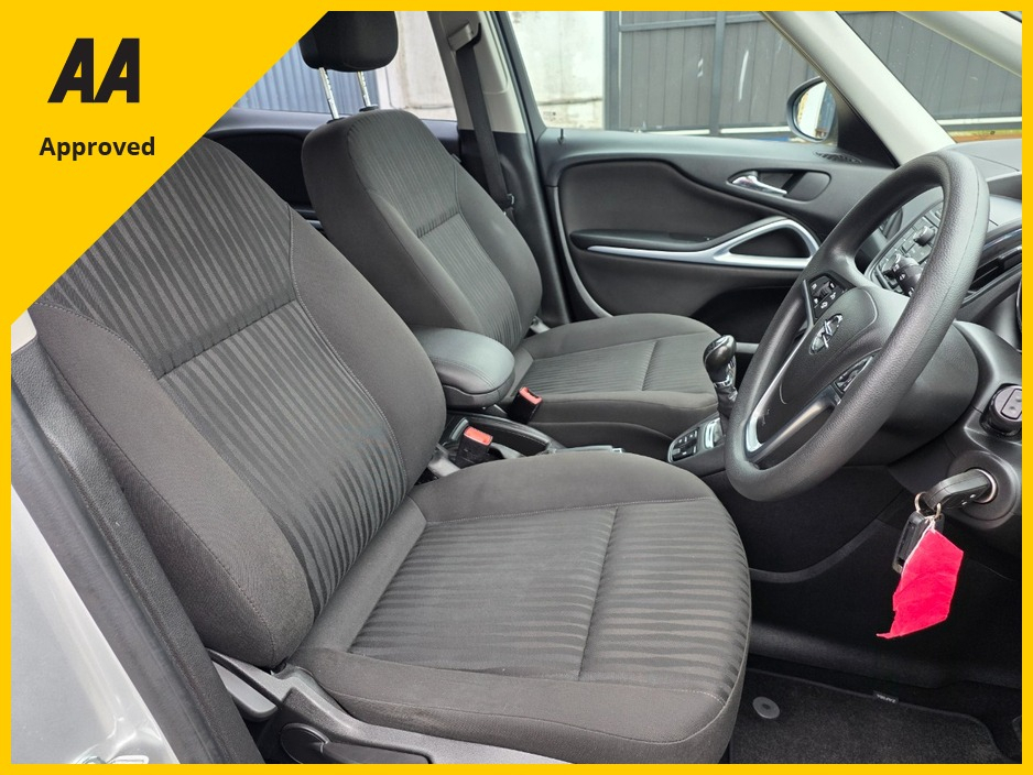 2017 Opel Zafira 1.6L Diesel For Sale Images