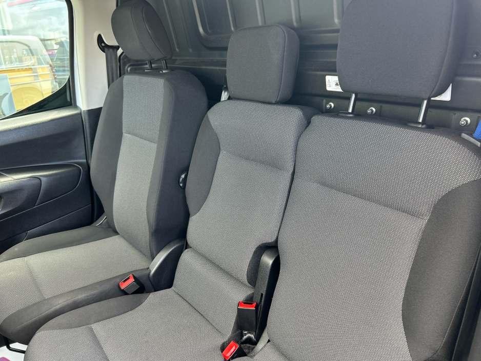 2023 Opel Combo 1.5L Diesel For Sale Images