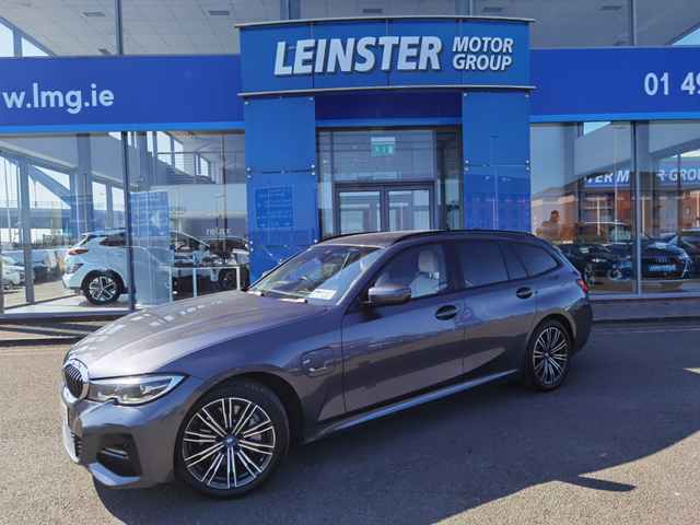 2022 BMW 3 SERIES 330E X DRIVE M SPORT ESTATE AUTOMATIC - FINANCE AVAILABLE - CALL US TODAY ON 01 492 6566 OR 087-092 5525