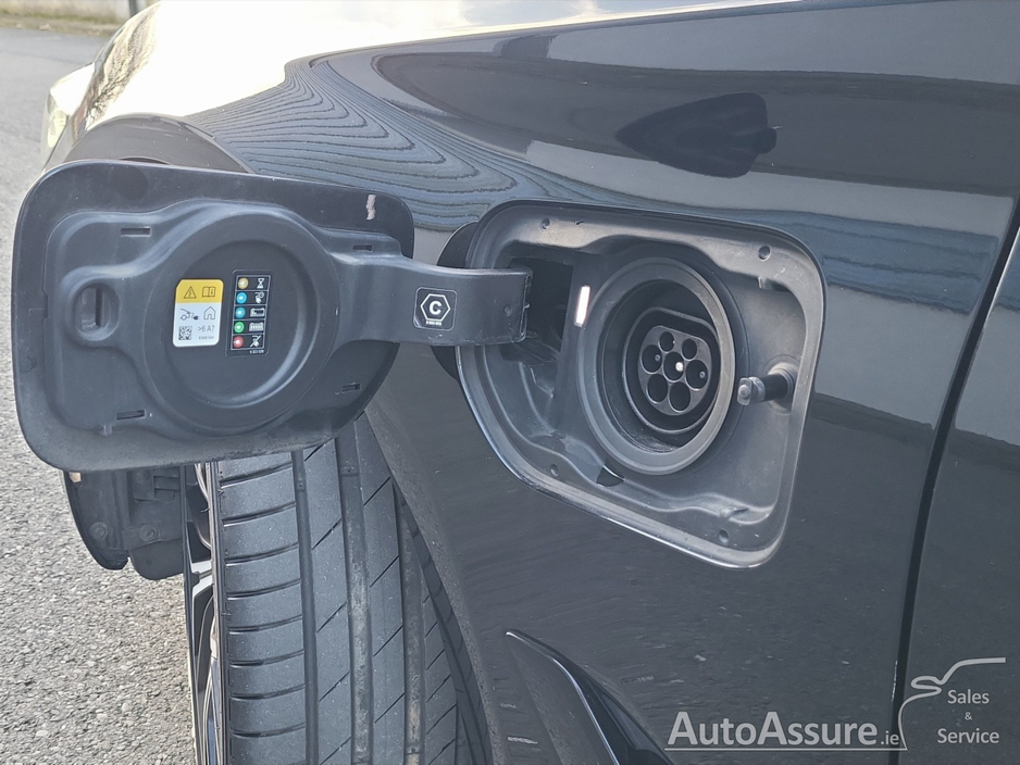 2023 BMW 5 Series 2L Petrol Plug-in Hybrid For Sale Images