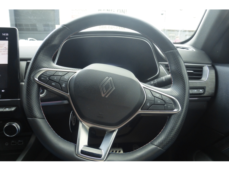2024 Renault Arkana 1.6L Petrol For Sale Images