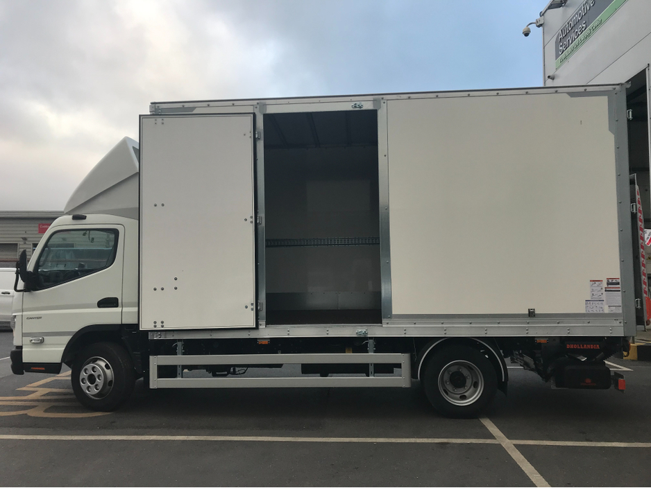 2025 FUSO Canter 3L Diesel For Sale Images