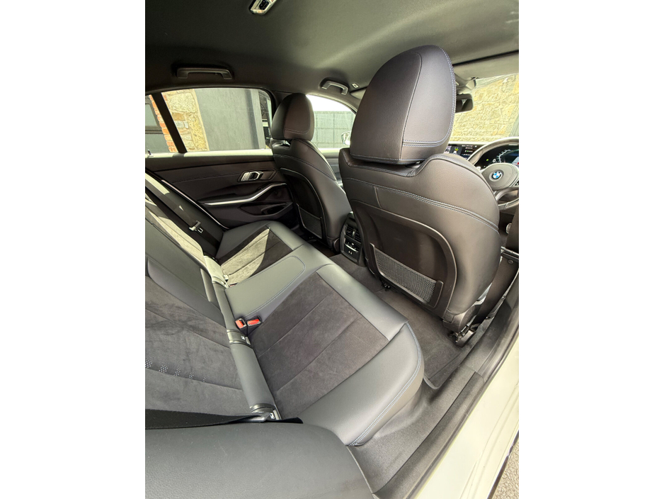 2022 BMW 3 Series 2L Diesel For Sale Images