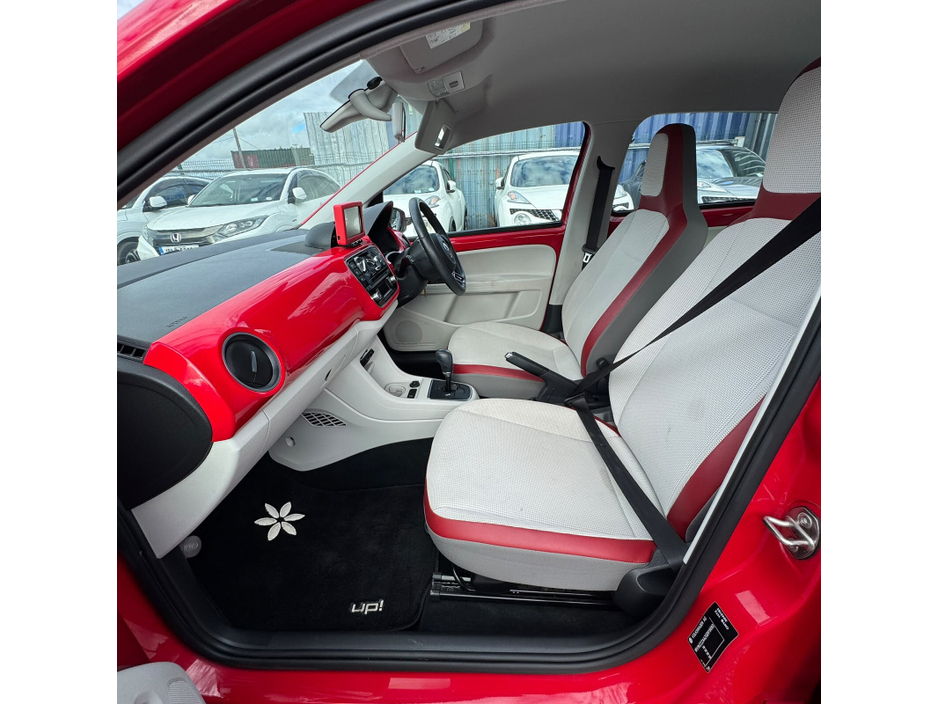 Volkswagen up! — thumbnail 15
