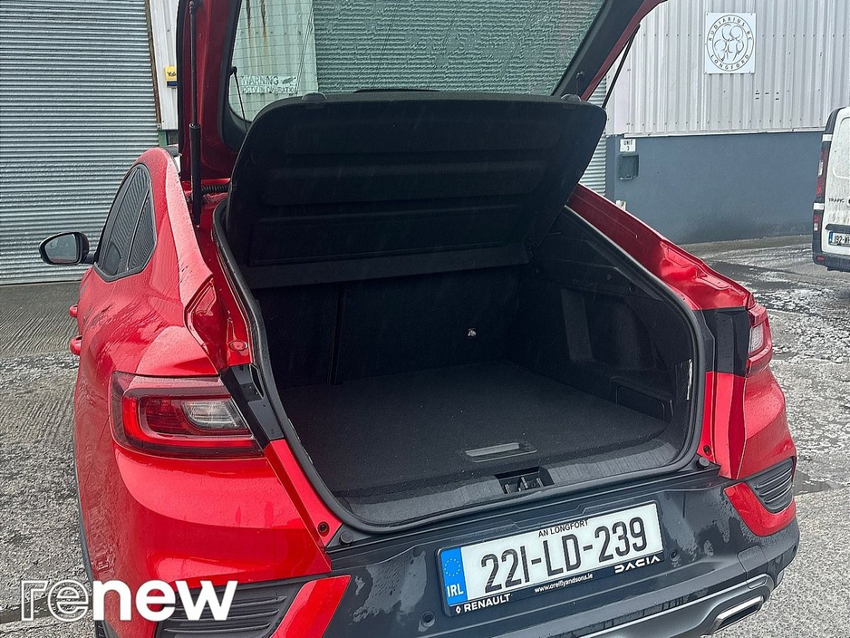 2022 Renault Arkana 1.6L Petrol For Sale Images