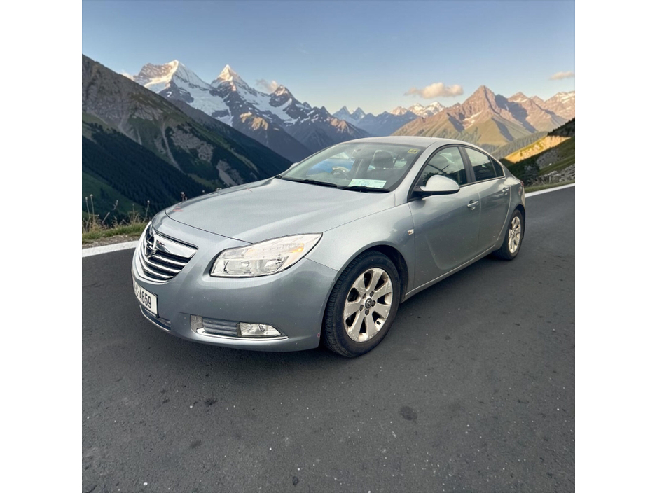 2012 Opel Insignia 2L Diesel For Sale Images