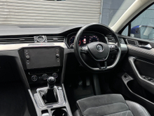 2019 Volkswagen Passat 2L Diesel For Sale Images