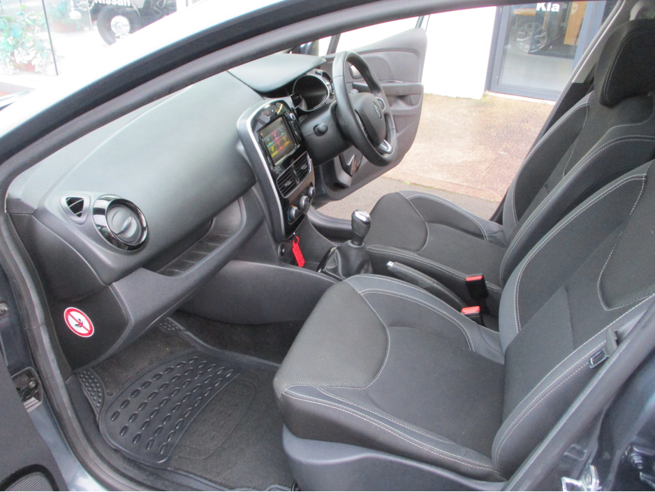 2019 Renault Clio 0L Petrol For Sale Images