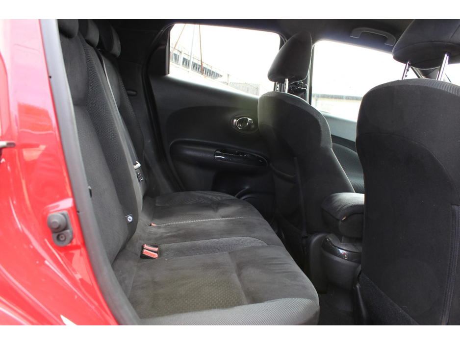 Nissan Juke 1.2 DIG-T N-CONNECTA 5DR 115PS — thumbnail 6