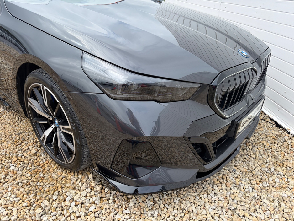 2024 BMW 5 Series 2L Petrol Plug-in Hybrid For Sale Images