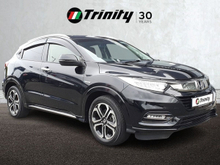 Honda Vezel * Z HYBRID * HUGE SPEC * TRINITY MOTORS *