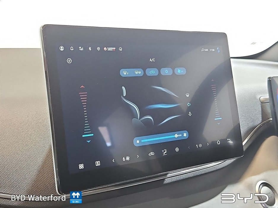 BYD Dolphin Surf *Demo Sale NOW ON* BOOST MODEL - 43.2kWh battery, up to 322km range. Includes Reversing Camera, Adaptive Cruise Control, Climate Control, Sat Nav, and Keyless Start. — thumbnail 13