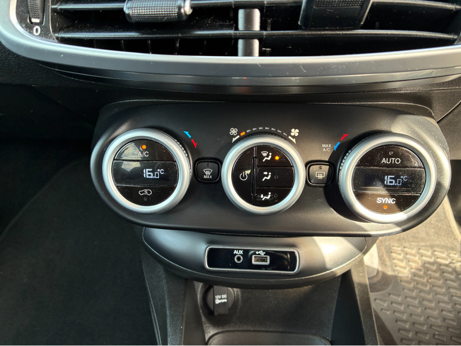 2017 Fiat 500X 1.6L Diesel For Sale Images