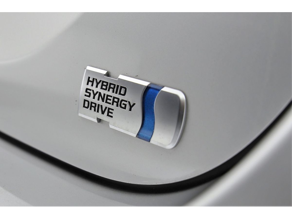 Toyota Yaris 1.5 PETROL HYBRID *REVERSE CAM*PARK SENSORS* — thumbnail 28
