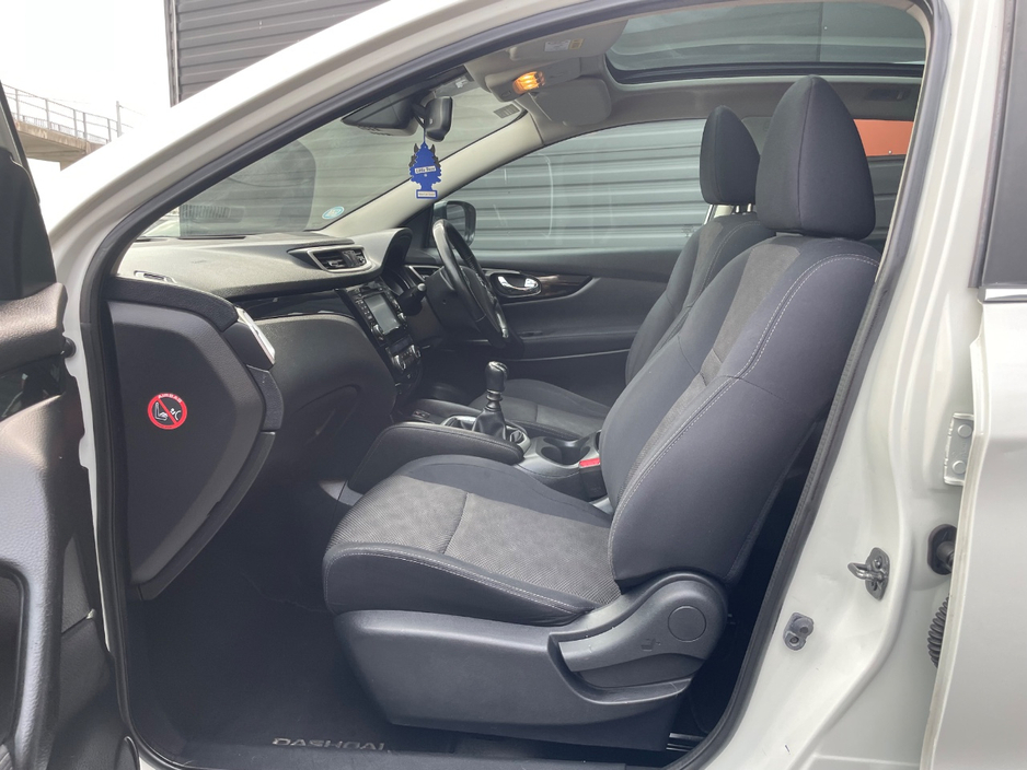 Nissan Qashqai 1.2 DIG-T ACENTA PREMI PREMIUM — thumbnail 5