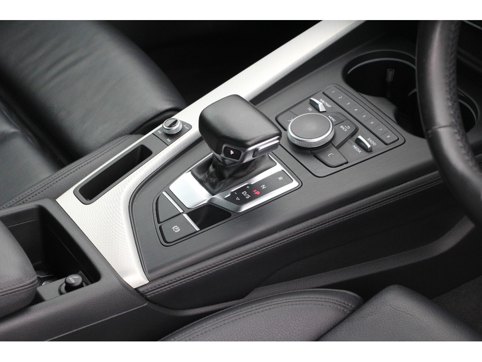 Audi A4 S Tronic 190 Bhp TDi * Low KMS — thumbnail 5