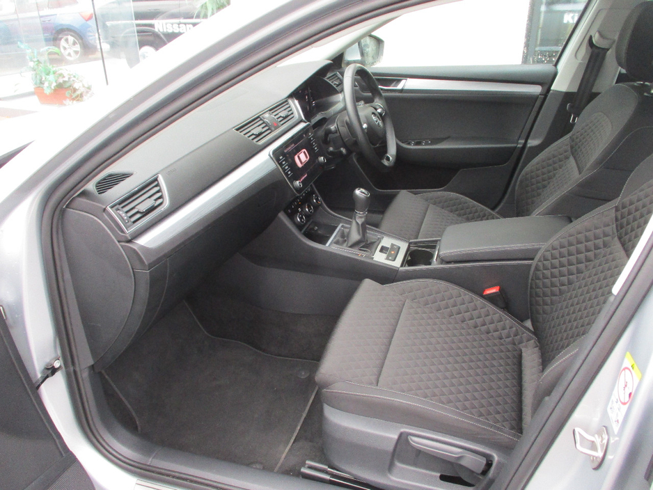 2023 Skoda Superb 2L Diesel For Sale Images