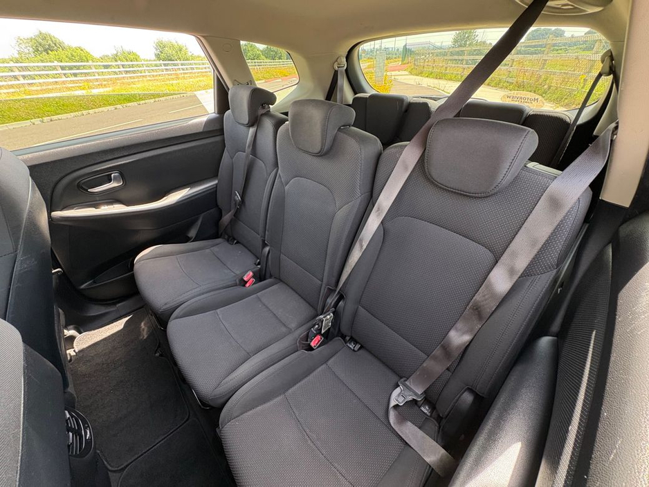 2016 Kia Carens 1.7L Diesel For Sale Images