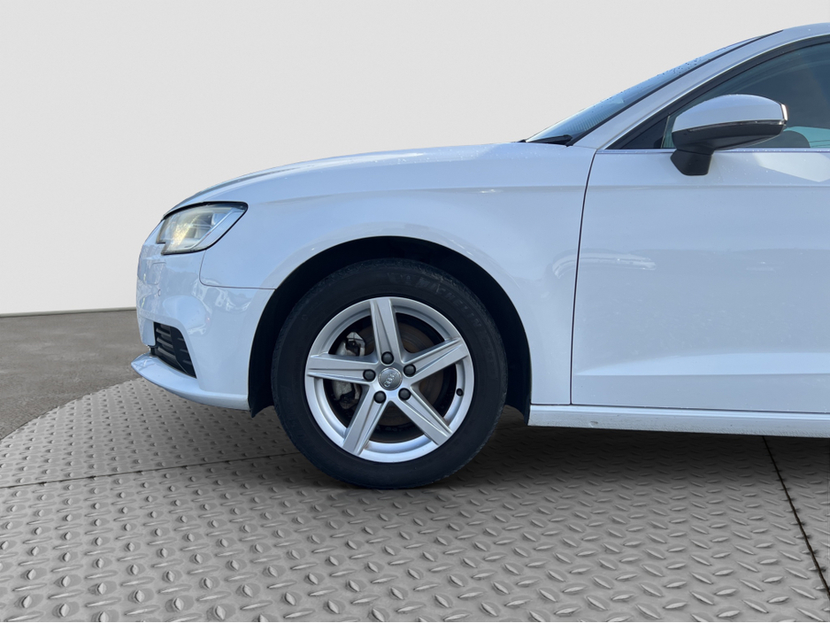 Audi A3 2017 Audi A3 1.4 TFSI Automatic — thumbnail 17