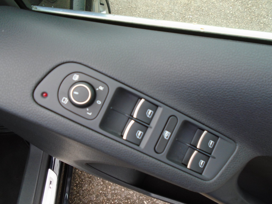 2015 Volkswagen Tiguan 2L Diesel For Sale Images