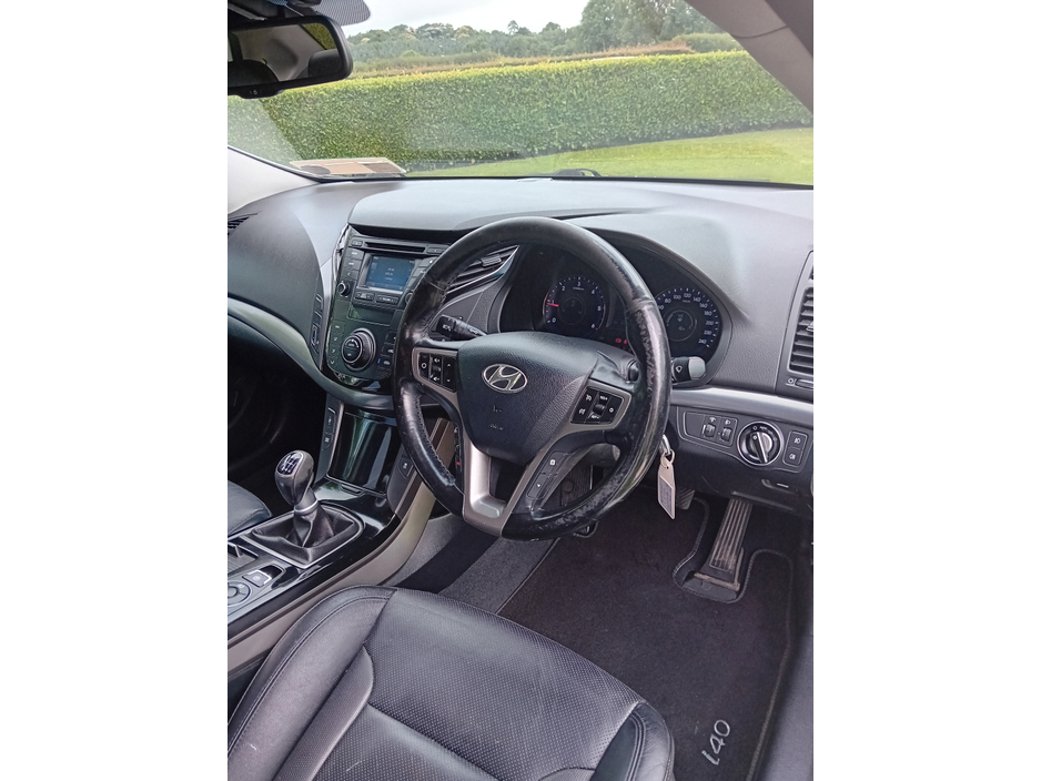 2016 Hyundai i40 1.7L Diesel For Sale Images