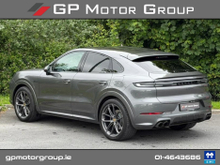 2024 Porsche Cayenne 3L Petrol Plug-in Hybrid For Sale Images