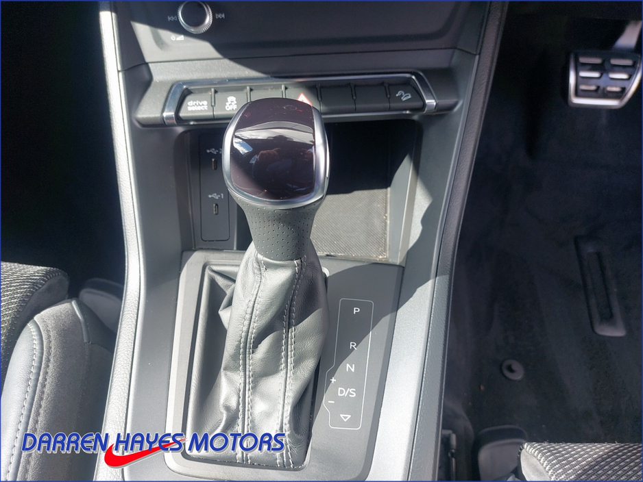 2022 Audi Q3 1.4L Hybrid For Sale Images