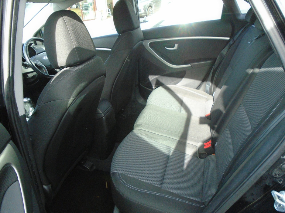 2014 Hyundai i30 1.6L Diesel For Sale Images