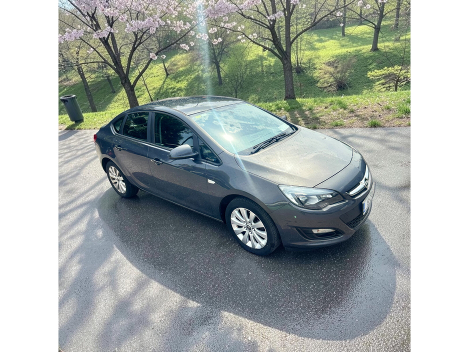 2015 Opel Astra 1.7L Diesel For Sale Images