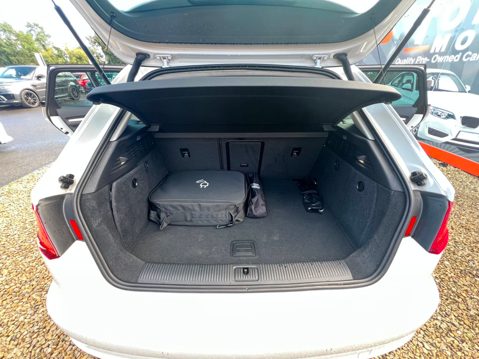 Audi A3 ==AUDI A3 E-TRON S-LINE//NEW NCT//BLACK LEATHER== — thumbnail 18