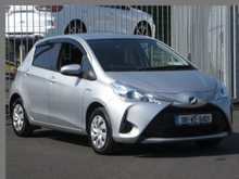 Toyota Vitz 1.5 HYBRID PETROL
