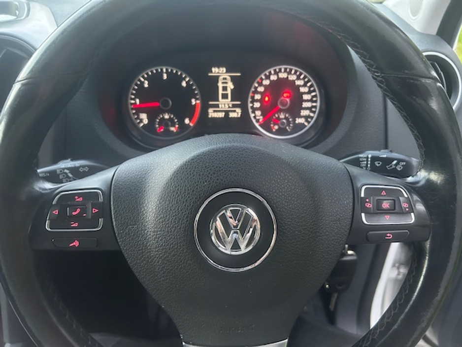 2015 Volkswagen Amarok 2L Diesel For Sale Images