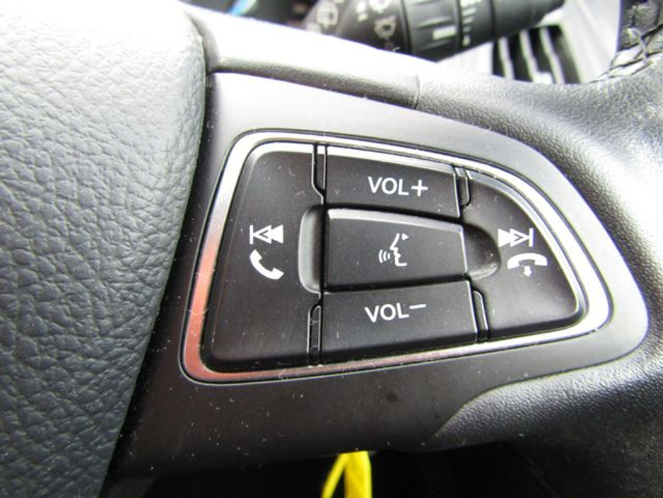 Ford Focus Style 5DR 1.5TD 95PS 6SPD 4DR — thumbnail 30