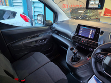 2022 Peugeot Partner 1.5L Diesel For Sale Images