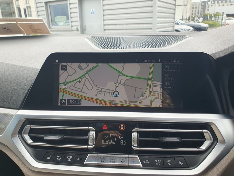 BMW 3 Series 330e M Sport Pro Edition — thumbnail 24